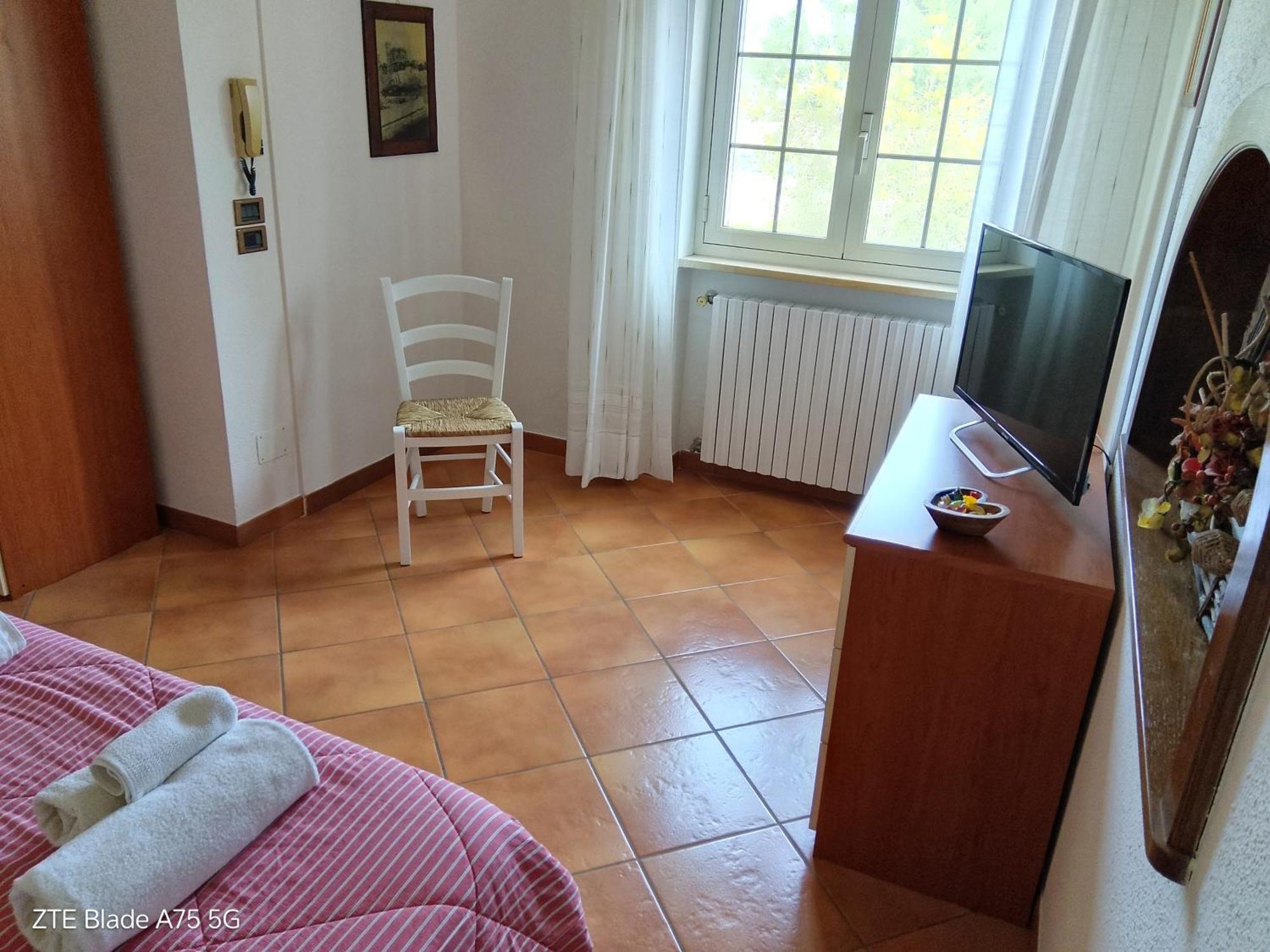 Contrada Macchia B&B Триказе Екстериор снимка